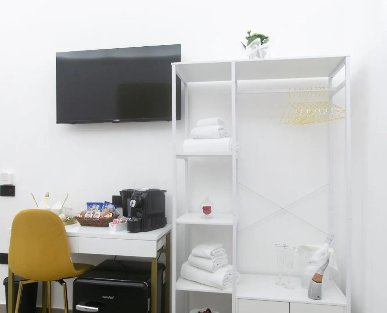 Guest house Pignasecca Domus Hotel Naples