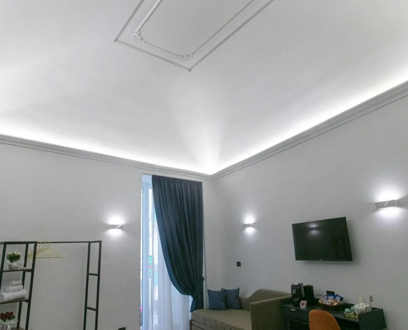 Pignasecca Domus Hotel Naples Guest house