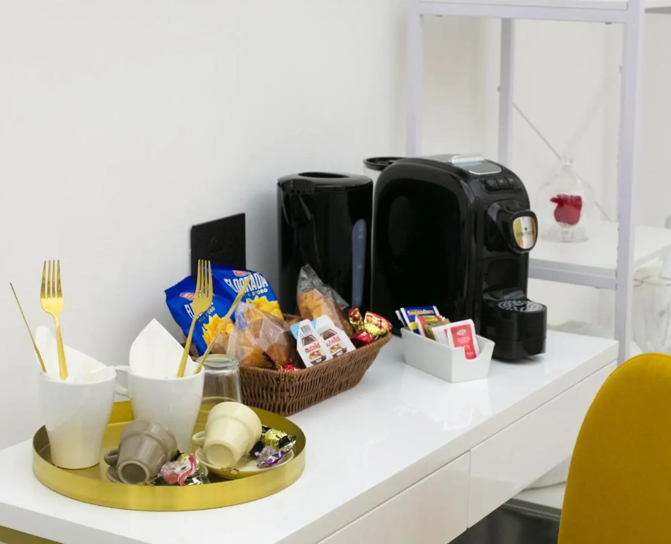 Pignasecca Domus Hotel Naples 0*,  Italy
