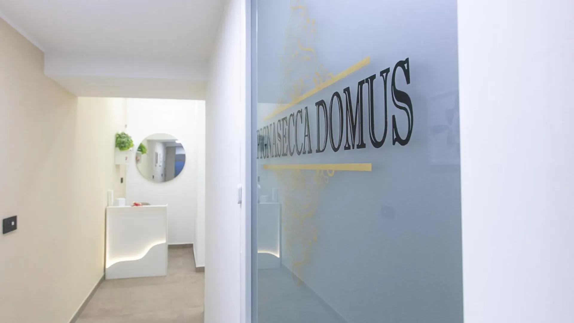 Pignasecca Domus Hotel Naples 0*,